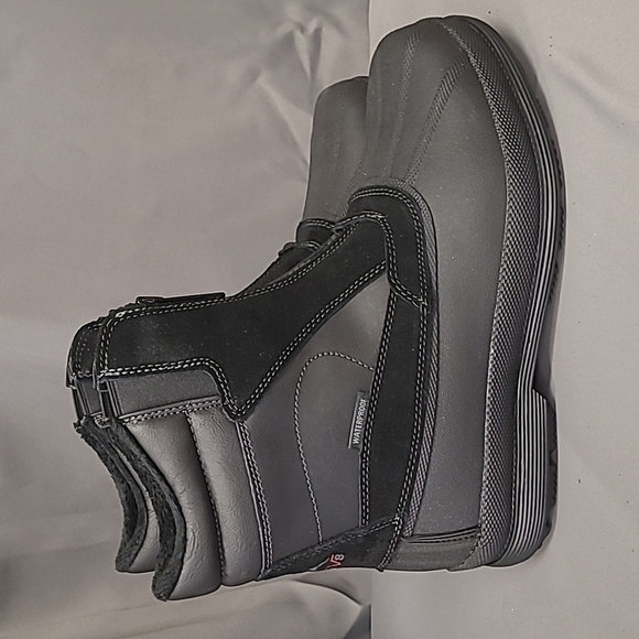 NORTIV8 Insulated Snow Boot, Black, Size 11 - Picture 2 of 6